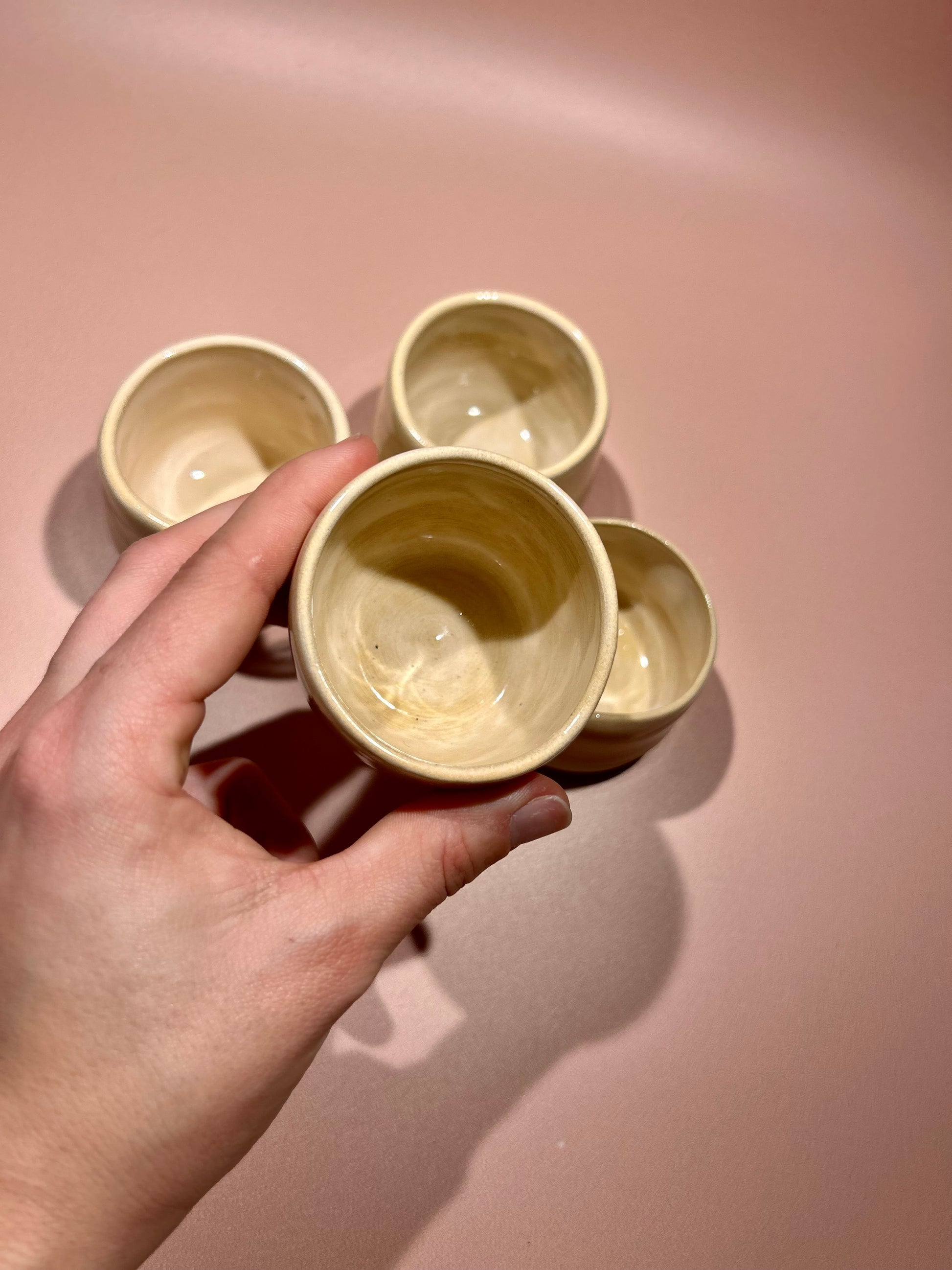 Set de 4 petites tasses en céramique - Mundesi