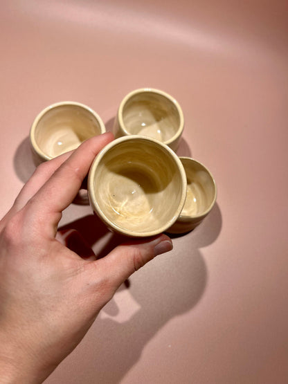 Set de 4 petites tasses en céramique - Mundesi