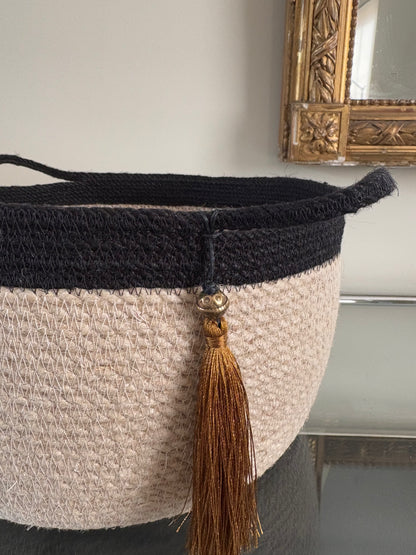 Panier à oreille - Mundesi