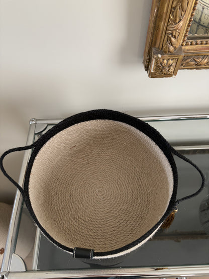 Panier à oreille - Mundesi